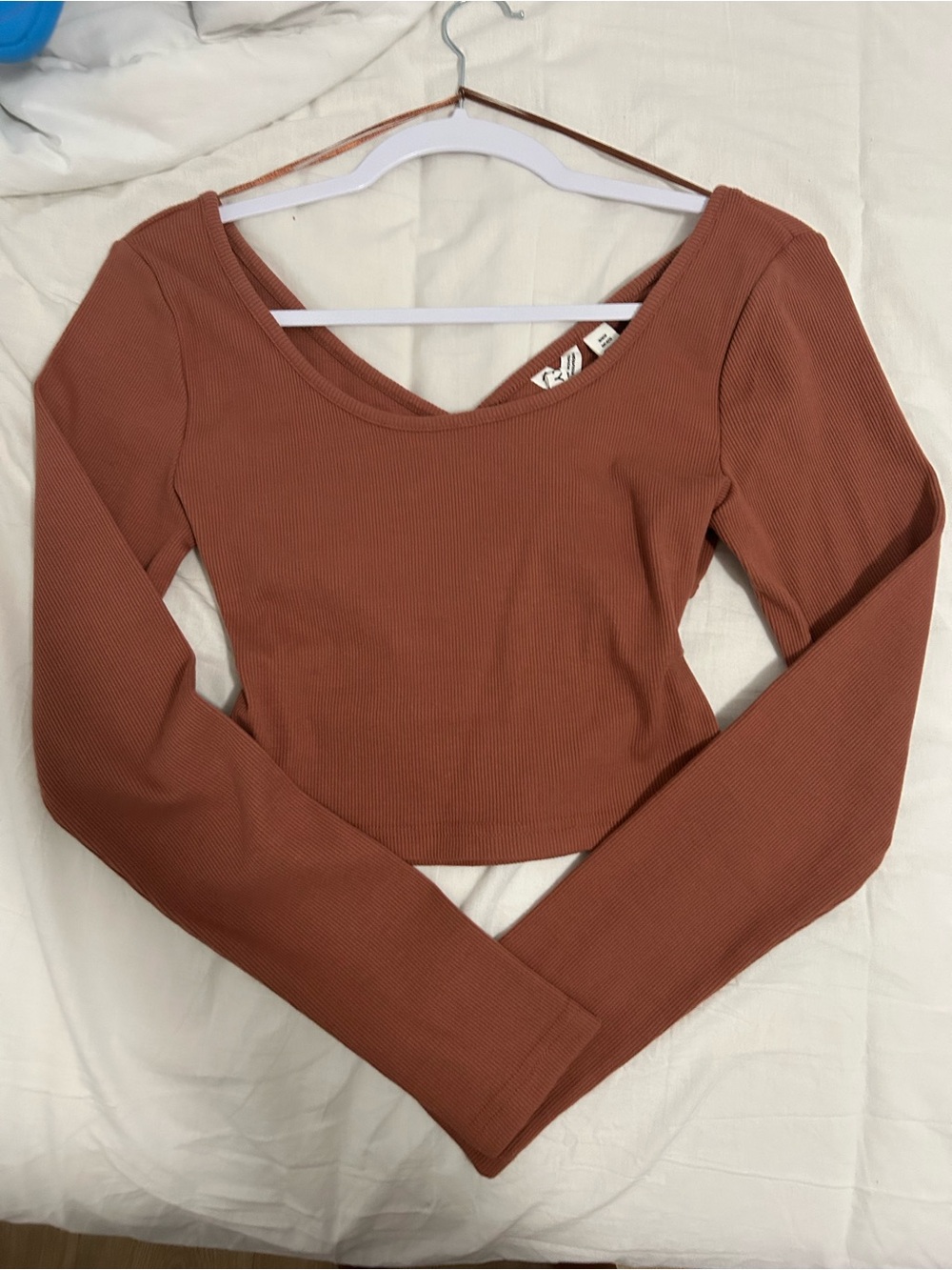 Roxy Ribbed Long-Sleeve Scoop Neck Crop Top - Rust